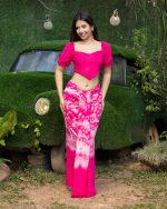 Hot pink tie dye lungi - Image 3