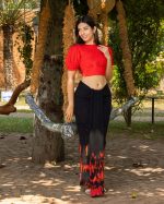 Black and red tie dye lungi